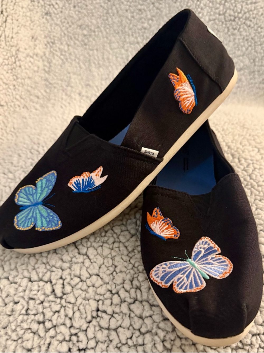 Tom’s - Black Butterfly Embroidered Slip-On Shoes - Women